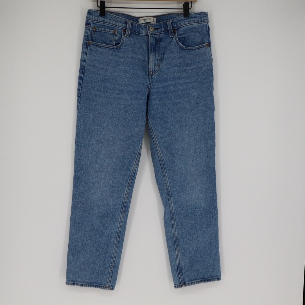 Abercrombie & Fitch Womens The Straight Mid Rise Jeans Size 10 Short Medium Wash